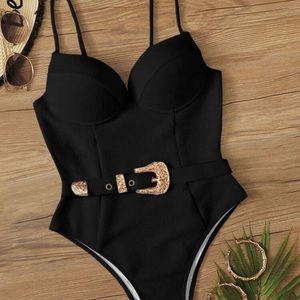 Shein Western Belt Buckle swimsuit